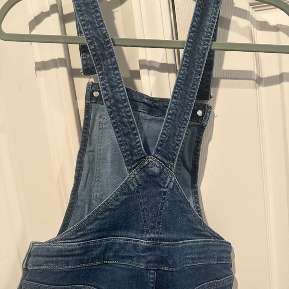 H&M | Divided Denim Distressed Bib Overalls | Medium Wash | Size 2 - Picture 4 of 8